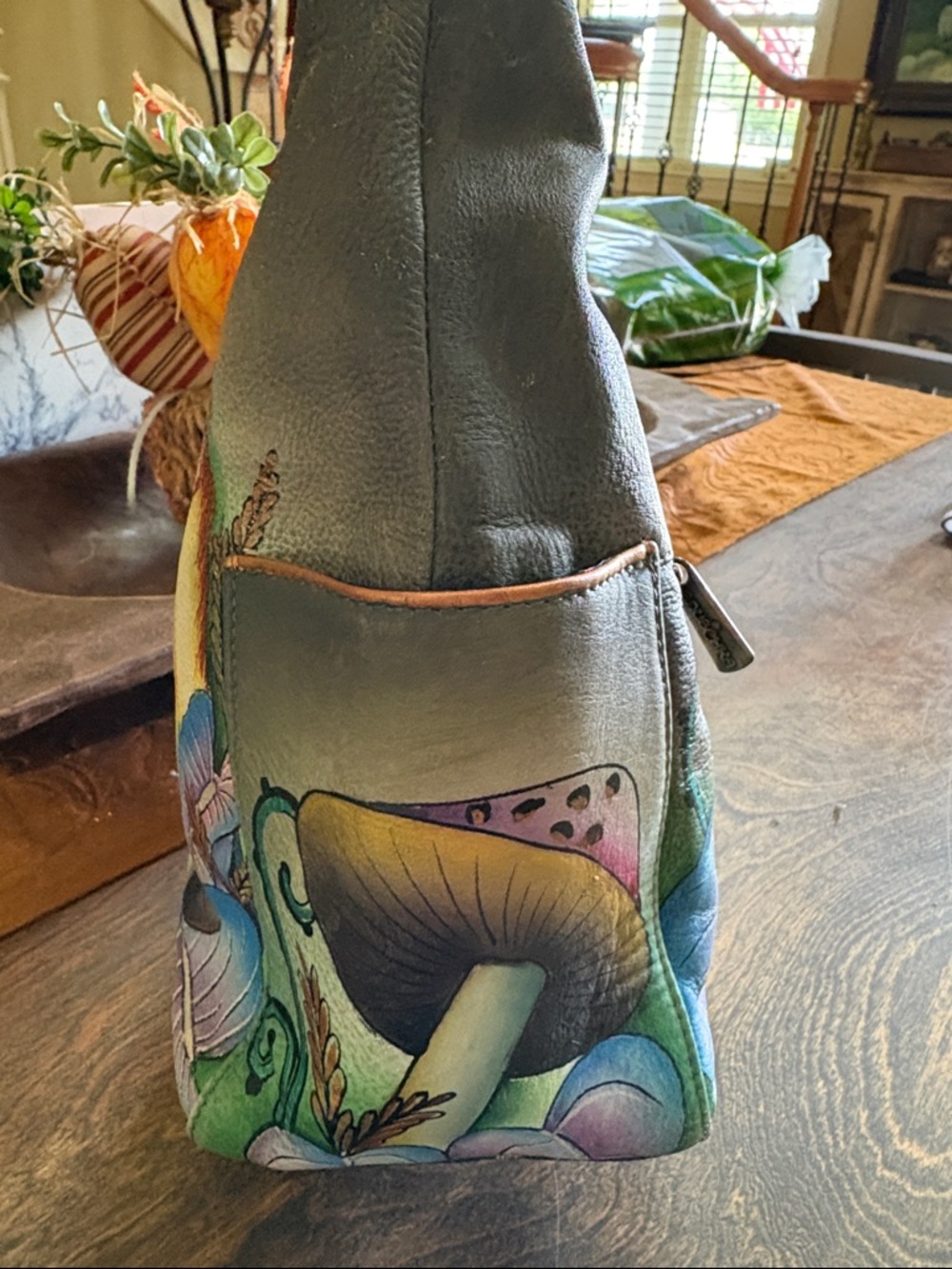 Anuschka Hand-Painted Cat Garden Shoulder Bag - Picture 5 of 16